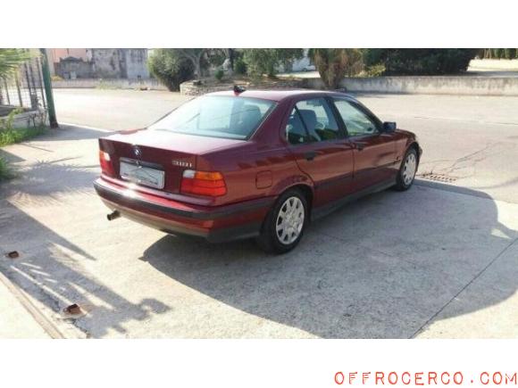 BMW Serie 3 318i 4 porte europa