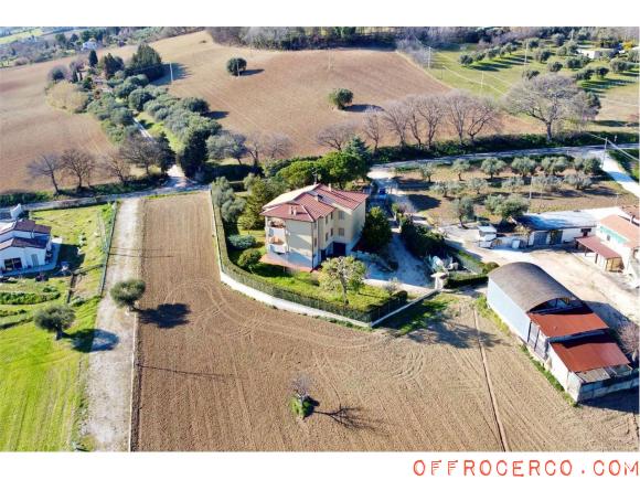 Villa Bifamiliare (Civitanova Marche) 350mq