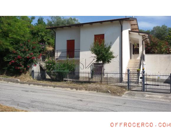 Casa indipendente 5 Locali o più 200mq