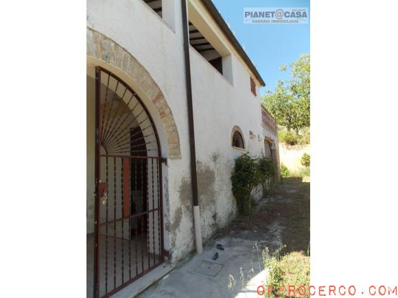 Casa indipendente 5 Locali o più 320mq