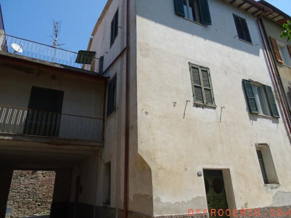 Casa singola Deruta - Centro 300mq 1800