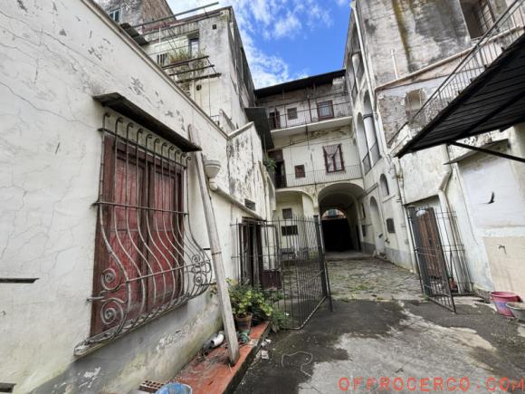 Palazzo Torre del Greco 800mq