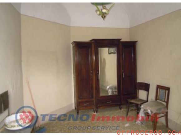 Casa semi-indipendente Levone 300mq