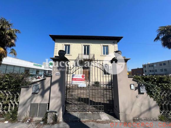 Locale commerciale Sant'Anna 180mq