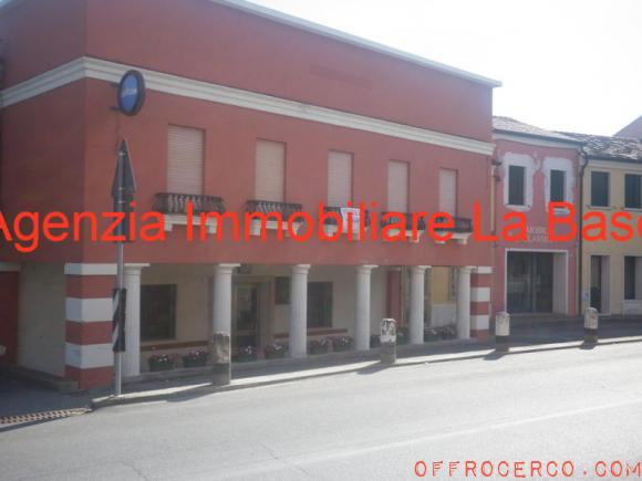 Negozio Lozzo Atestino - Centro 500mq