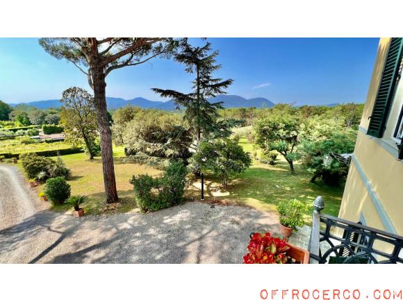 Villa 5 Locali o più 850mq