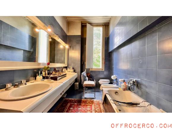 Villa 5 Locali o più 900mq