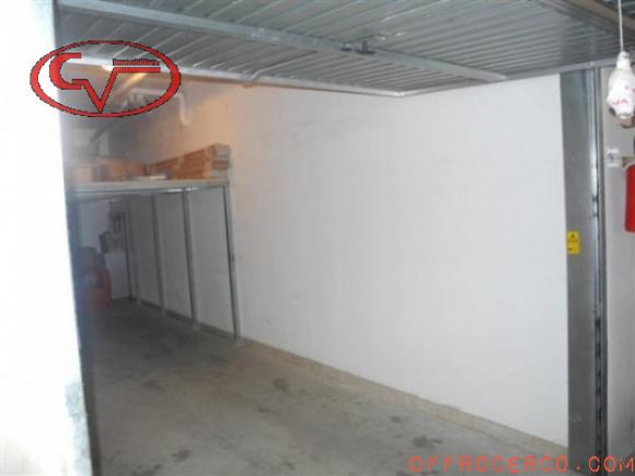 Garage Ginestra 30mq 2000