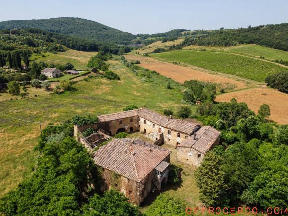 Rustico San Gimignanello 2100mq 1700