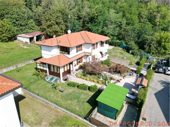 Villa Bifamiliare 240mq