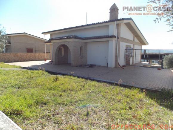 Villa 5 Locali o più 500mq 2023