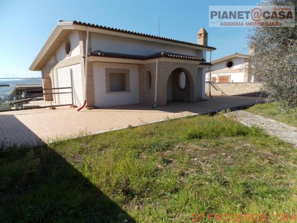 Villa 5 Locali o più 500mq 2023