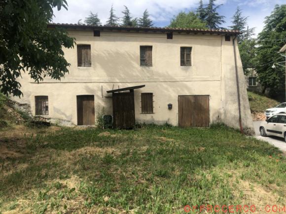 Casa singola Serravalle di Chienti 140mq
