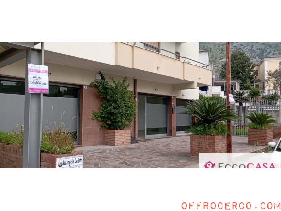 Locale commerciale 130mq