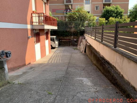 Magazzino Quartiere Abba / Sant'Anna 135mq