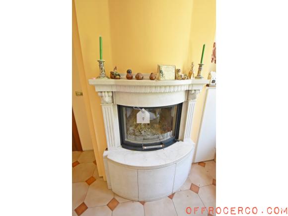 Casa indipendente 5 Locali o più 95mq 1985