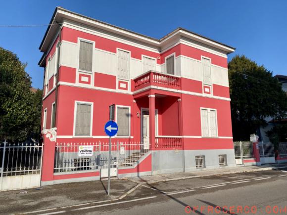 Villa Legnago - Centro 300mq 1900