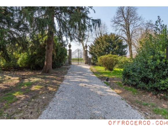 Villa Colzè 2000mq 1837