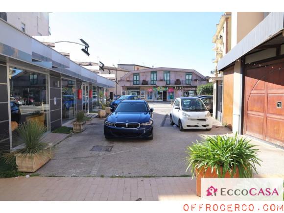 Locale commerciale 163mq