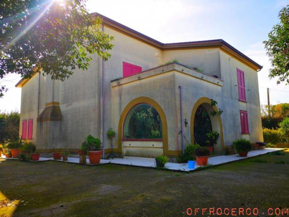 Villa Eboli 457mq 1995 anno di ristrutturazione