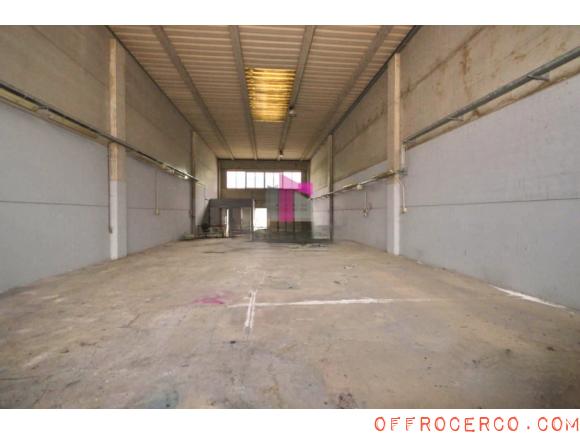 Capannone Zona Industriale Ovest 320mq 2006