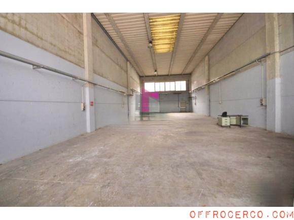 Capannone Zona Industriale Ovest 320mq 2006