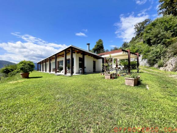Villa Cavandone 315mq 2016