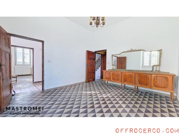 Villa 5 Locali o più 270mq