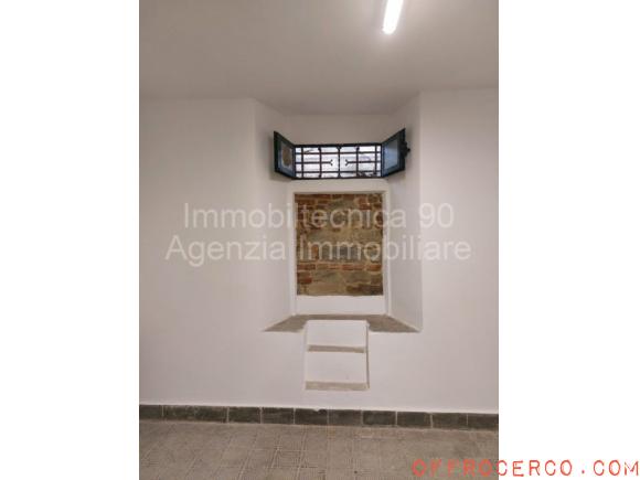 Magazzino Arezzo - Centro 80mq