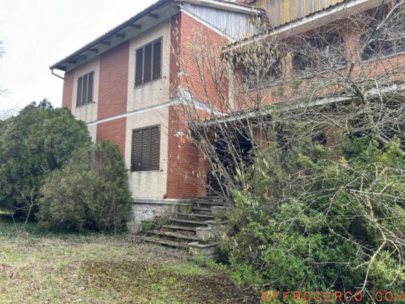 Casa singola Serravalle di Chienti 442mq 1960