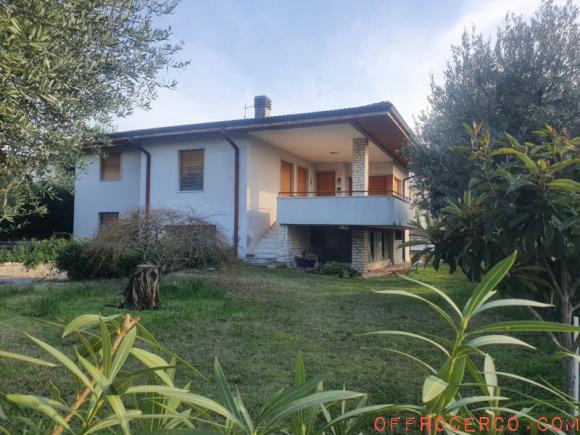 Villa Bardolino - Centro 388mq 1965