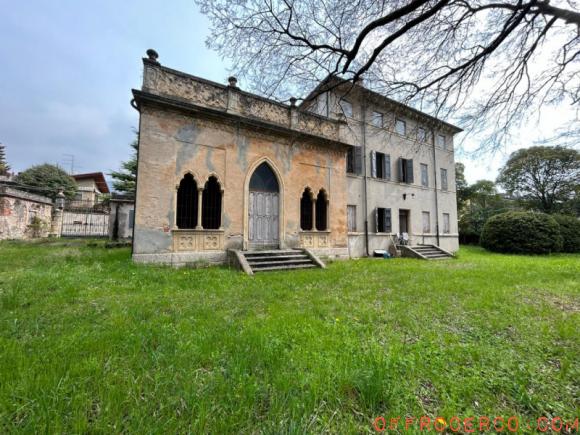 Villa Tregnago - Centro 1000mq