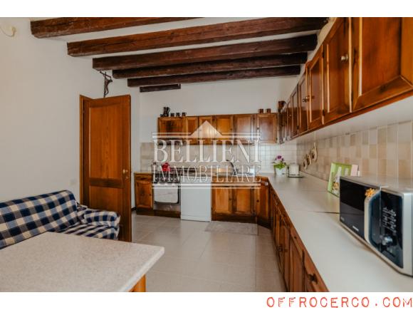 Villa Biron 750mq 1700