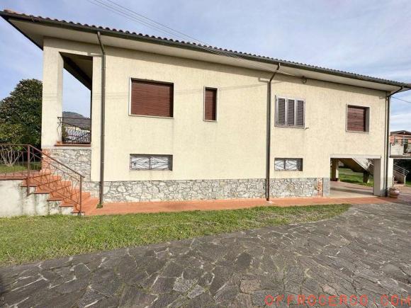 Villa (Ponte all'Abate) 200mq