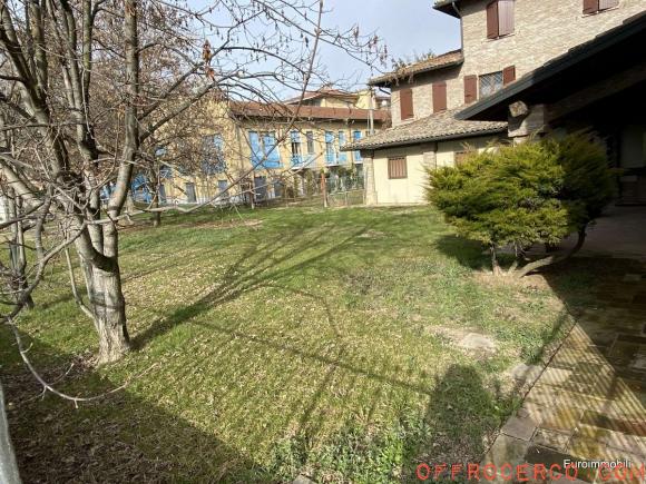 Villa (Basilicanova) 480mq