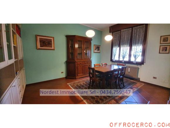 Villa 5 Locali o più 250mq 1985