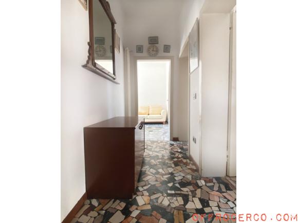 Appartamento Villaggio dei Fiori 66mq 1960