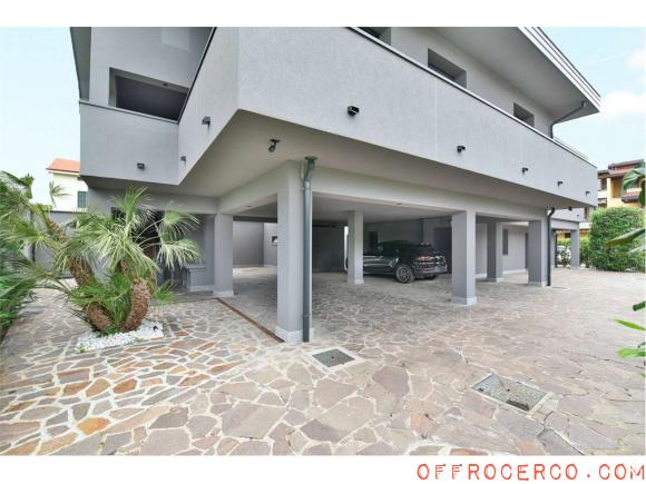 Villa Bifamiliare 295mq