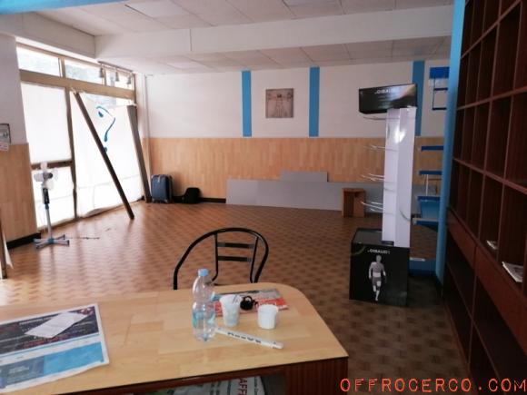 Locale commerciale 90mq