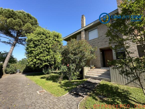 Villa Guizza 245mq