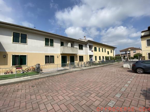 Casa a schiera Azzano 175mq 2002