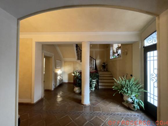 Villa Luzzara - Centro 359mq 1900