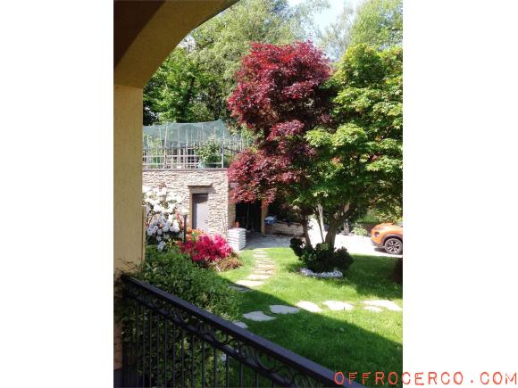 Villa Bifamiliare 300mq