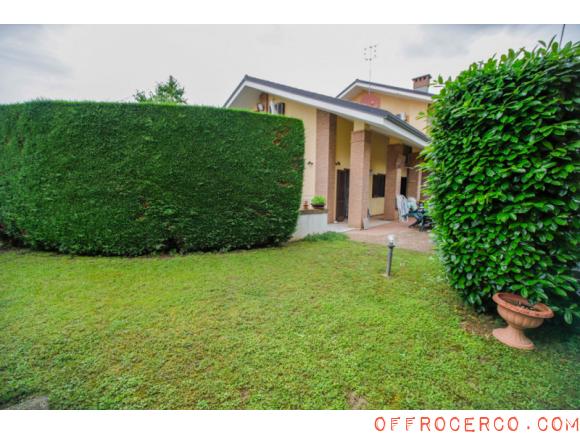 Villa San Benigno Canavese 220mq 2000