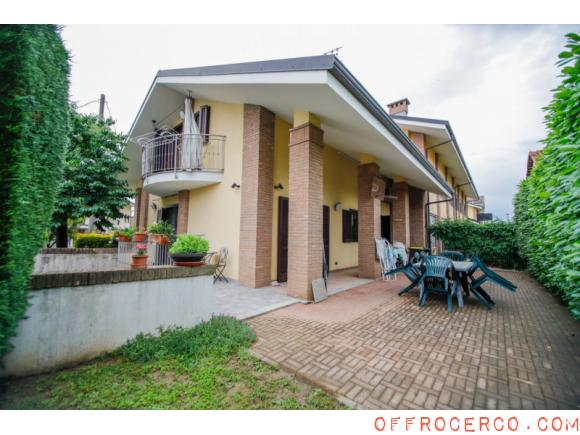 Villa San Benigno Canavese 220mq 2000