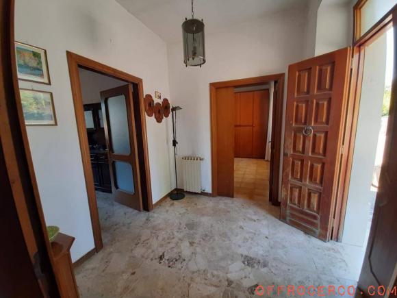 Casa indipendente 5 Locali o più 280mq