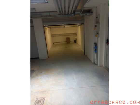 Garage San Lazzaro Centro 23mq 2022