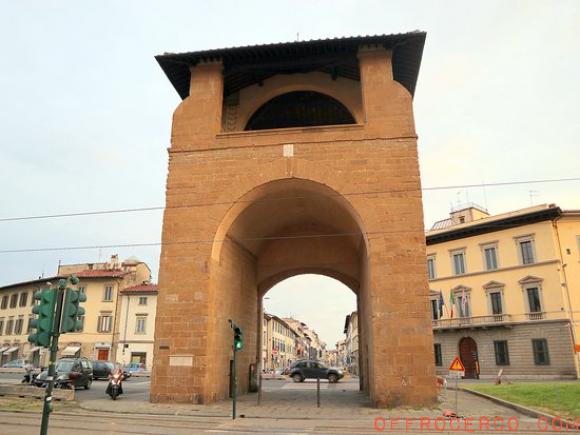 Appartamento Porta al Prato / Sant'Iacopino / Statuto / Fortezza 130mq