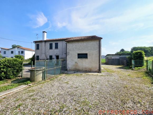 Casa singola Vighizzolo d'Este 180mq 1960