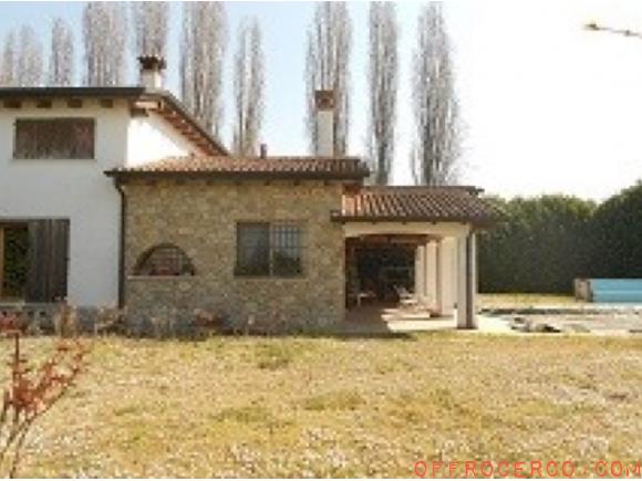 Villa Bagnolo San Vito 637mq